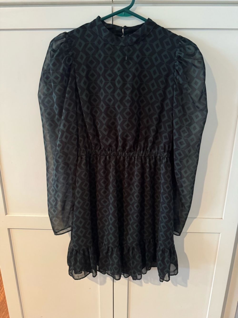Zara Black and Dark Green Patterned Top